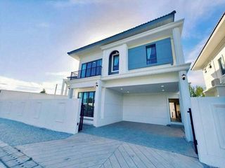 出售 4 卧室 别墅 在 Bang Lamung, Chon Buri