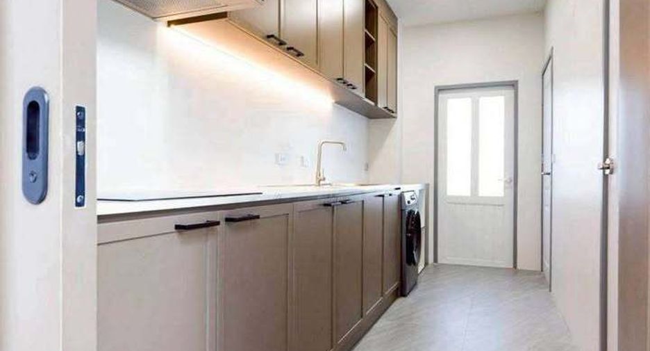 Villa en venta de 4 habitaciones en Bang Lamung, Chonburi