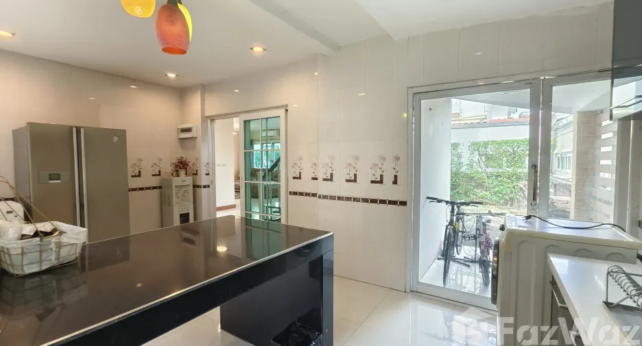 For rent 3 bedrooms house in Pak Kret, Nonthaburi
