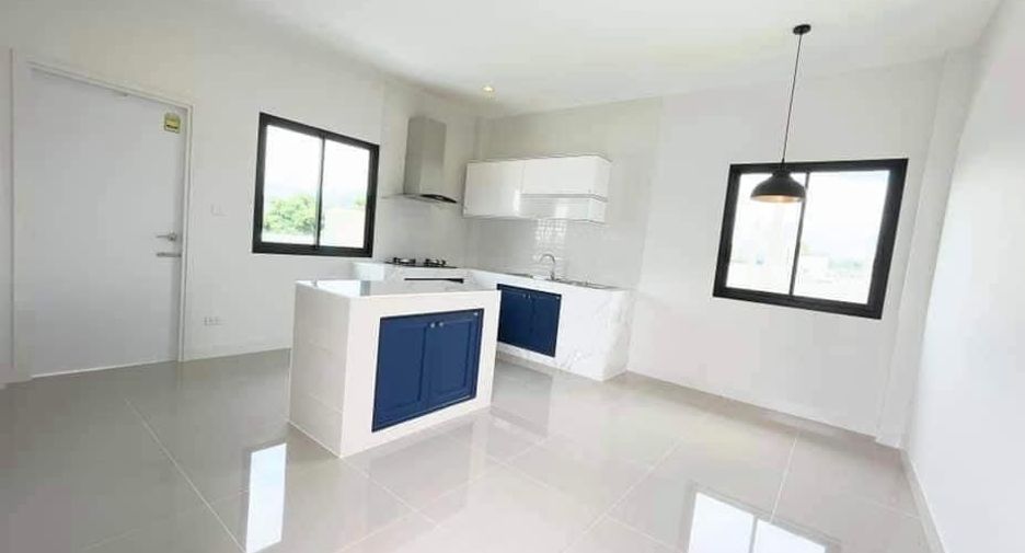 À vendre 3 chambres villa à Saraphi, Chiang Mai
