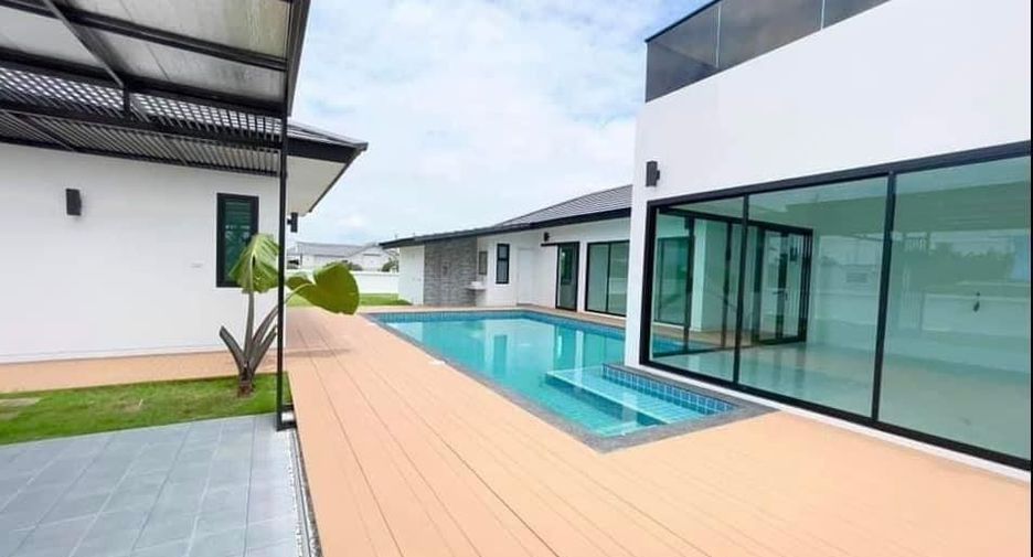 À vendre 3 chambres villa à Saraphi, Chiang Mai