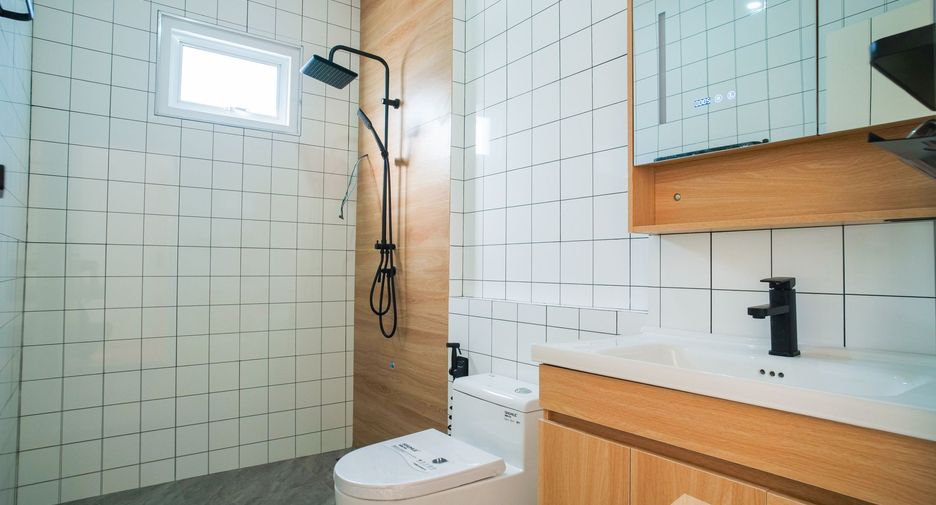 Casa en venta de 3 habitaciones en Saraphi, Chiang Mai