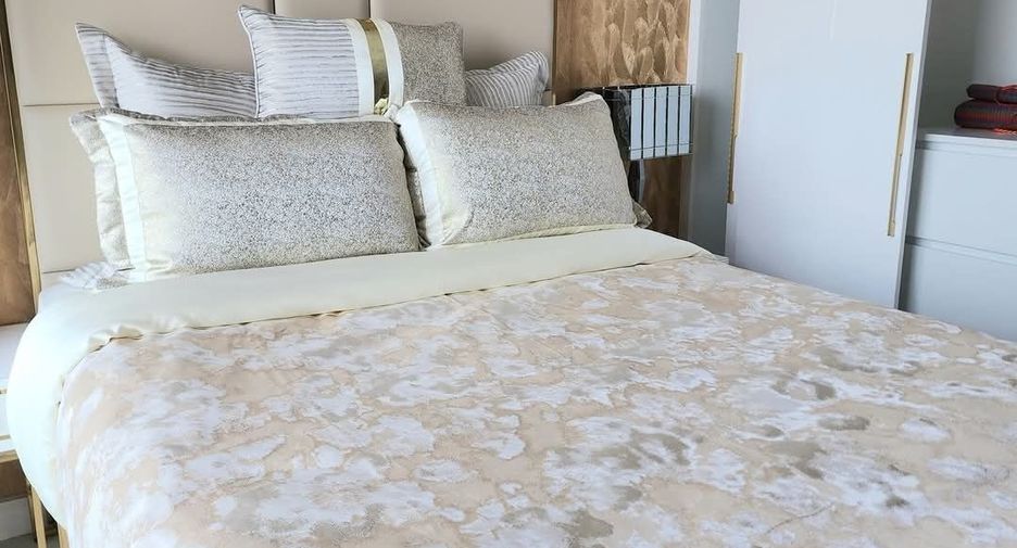 For rent 1 bed condo in Bang Lamung, Chonburi