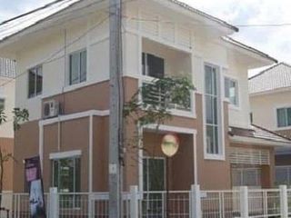 À vendre et à louer 3 chambres maison à Bang Khen, Bangkok