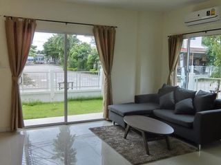 À vendre et à louer 3 chambres maison à Bang Khen, Bangkok
