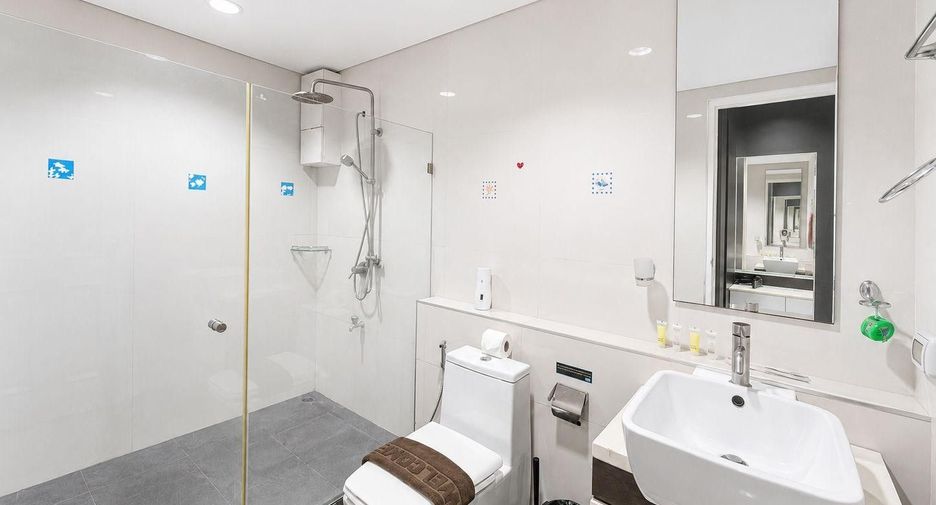 For sale and for rent 4 bedrooms condo in Kathu, Phuket