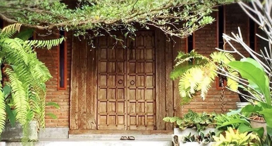 Casa en venta de 3 habitaciones en San Kamphaeng, Chiang Mai