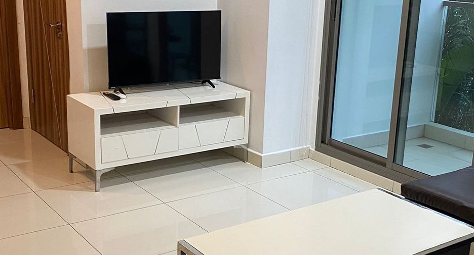 Condo en alquiler de 2 habitaciones en Bang Lamung, Chonburi