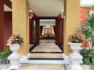 Casa en venta de 5 habitaciones en Suan Luang, Bangkok