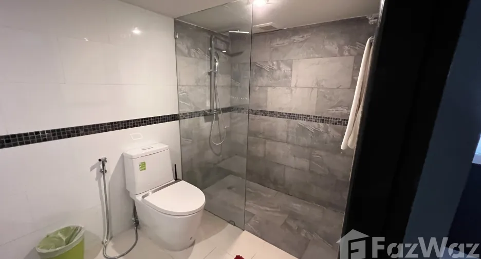 For rent 2 bedrooms condo 