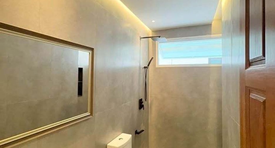 For sale 3 ベッドルーム villa in Hua Hin, Prachuap Khiri Khan