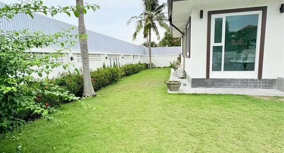 For sale 3 ベッドルーム villa in Hua Hin, Prachuap Khiri Khan
