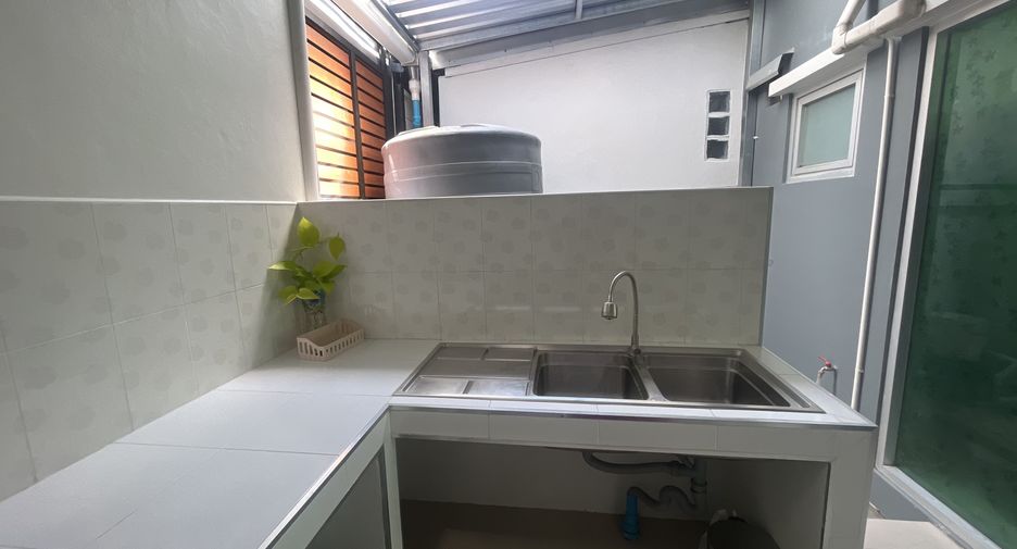 For rent 3 bedrooms house in Mueang Phuket, Phuket
