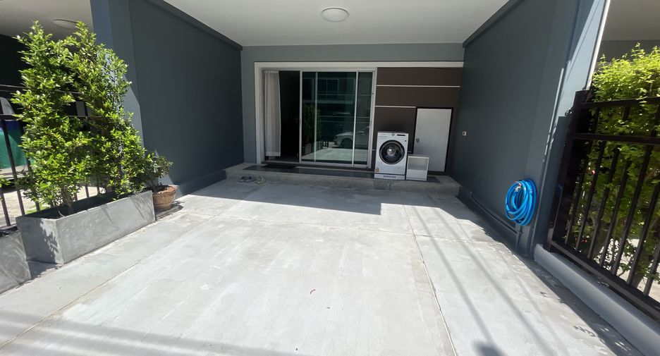 For rent 3 bedrooms house in Mueang Phuket, Phuket