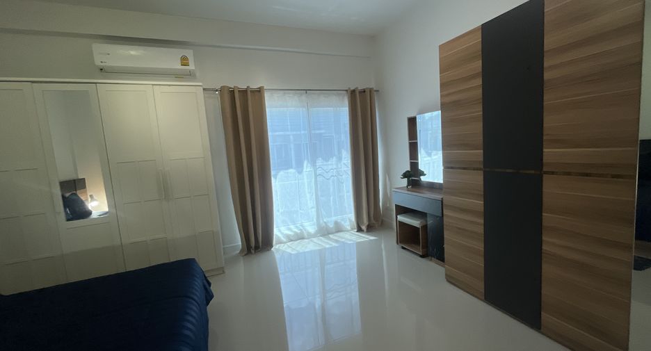 For rent 3 bedrooms house in Mueang Phuket, Phuket
