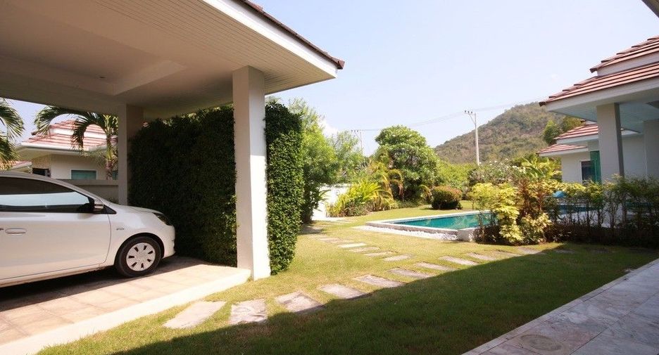 À vendre 4 chambres villa à Hua Hin, Prachuap Khiri Khan