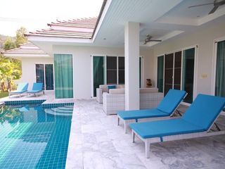 For sale 4 bedrooms villa in Hua Hin, Prachuap Khiri Khan