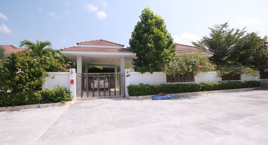 À vendre 4 chambres villa à Hua Hin, Prachuap Khiri Khan
