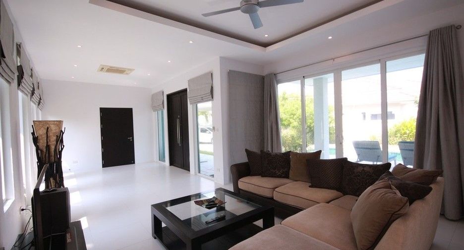 À vendre 4 chambres villa à Hua Hin, Prachuap Khiri Khan