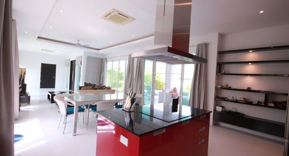 À vendre 4 chambres villa à Hua Hin, Prachuap Khiri Khan