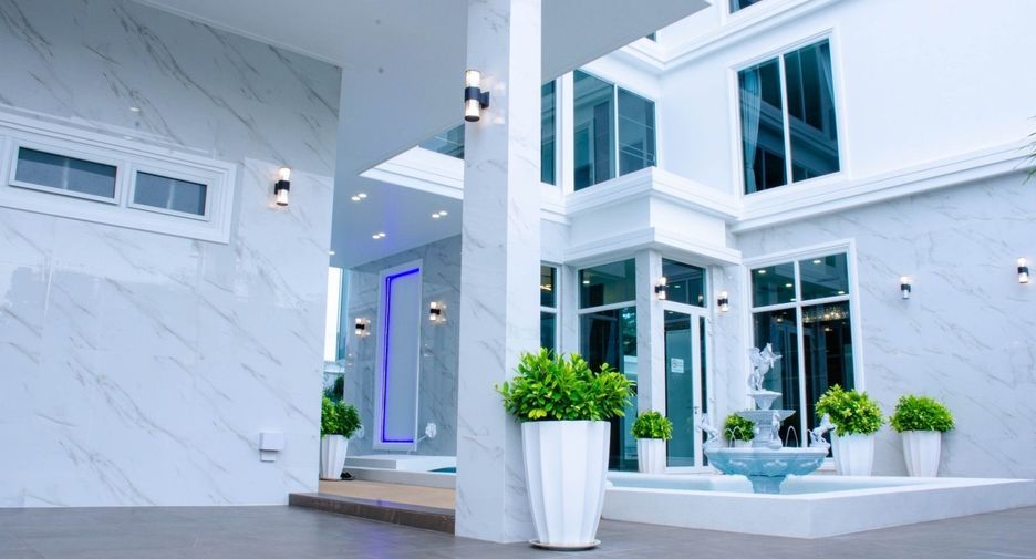 Продажа 6 спальни вилла в Банг Ламунг, Чонбури