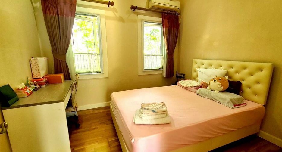 For sale 3 bedrooms villa in Bang Lamung, Chonburi