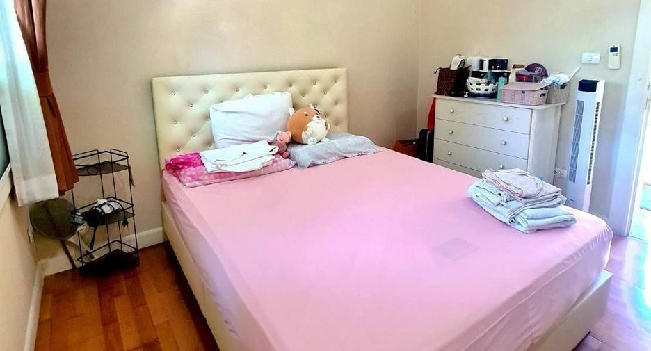À vendre 3 chambres villa à Bang Lamung, Chonburi
