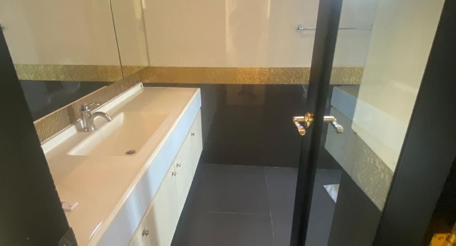 Wohnung zum Kauf mit 2 Zimmer in Phaya Thai, Bangkok