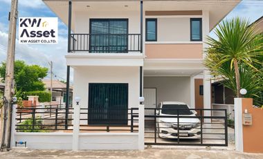出租 3 卧室 独立屋 在 Ban Bueng, Chon Buri