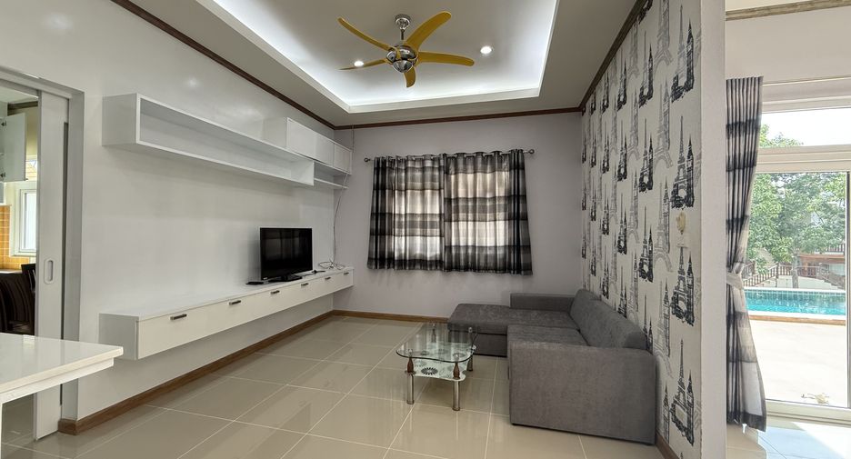 Haus zur Miete mit 3 Zimmer in Bang Lamung, Chonburi