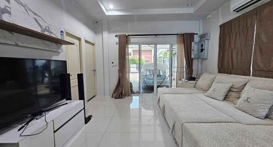 For rent 3 bedrooms villa in Thalang, Phuket