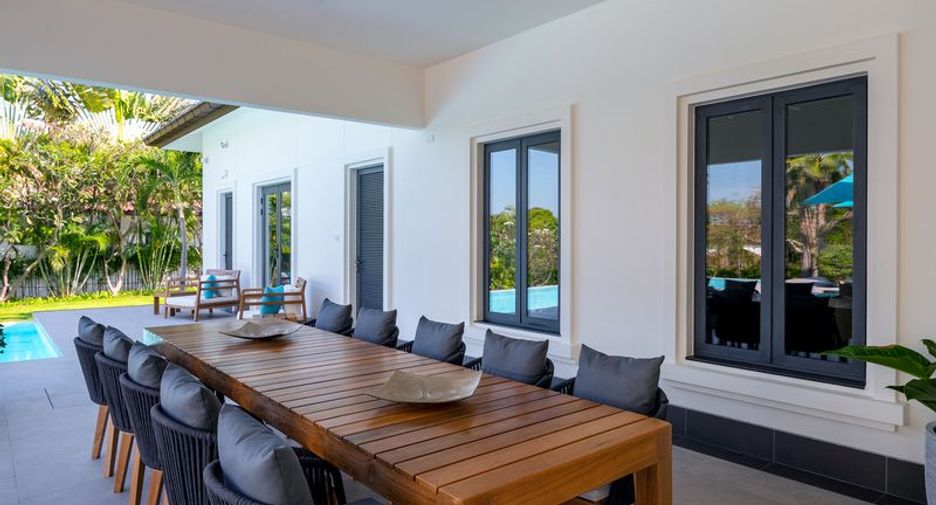 À vendre 5 chambres villa à Hua Hin, Prachuap Khiri Khan
