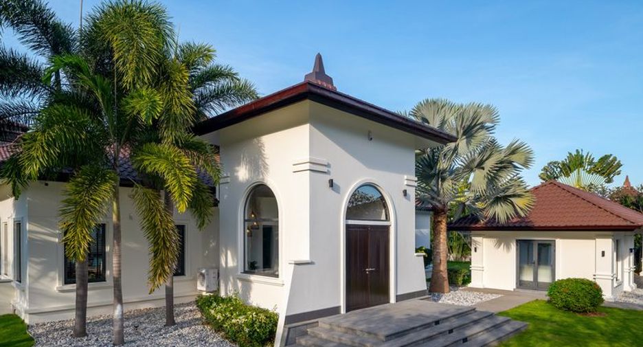 À vendre 5 chambres villa à Hua Hin, Prachuap Khiri Khan