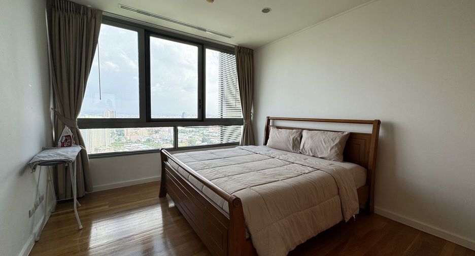Condo en alquiler de 3 habitaciones en Bang Lamung, Chonburi