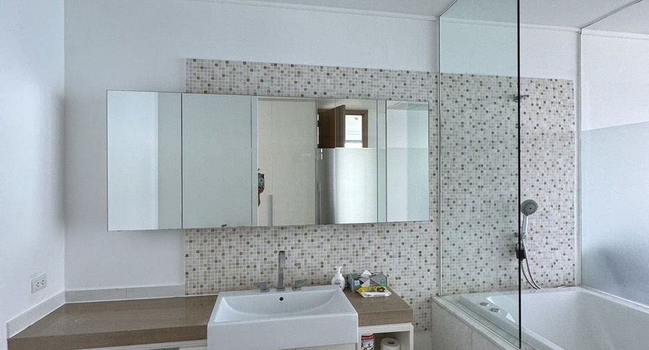 Condo en alquiler de 3 habitaciones en Bang Lamung, Chonburi