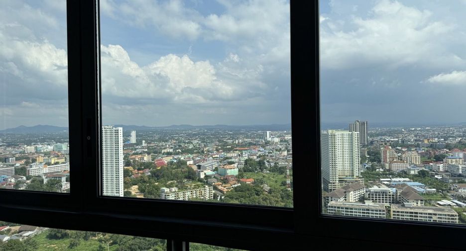 Condo en alquiler de 3 habitaciones en Bang Lamung, Chonburi