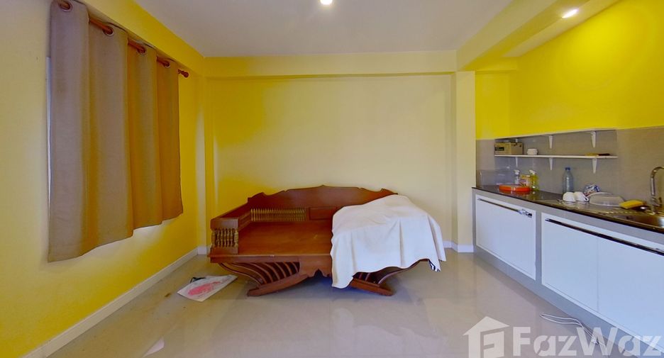 Haus zum Kauf mit 4 Zimmer in Mueang Chiang Mai, Chiang Mai