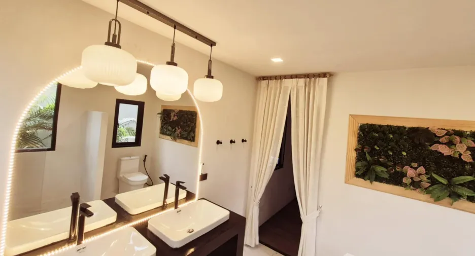 For sale and for rent 3 bedrooms villa in Mueang Phuket, Phuket