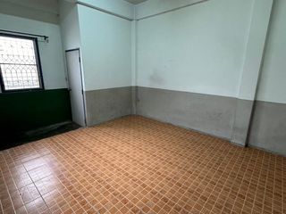 Casa en venta de 16 habitaciones en Bang Khen, Bangkok