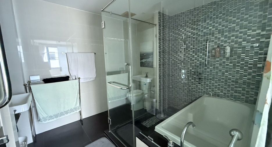 For sale 2 bedrooms condo in Hua Hin, Prachuap Khiri Khan