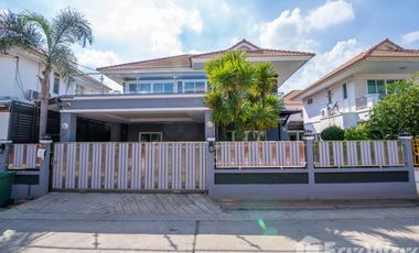 For sale 3 ベッドルーム house in Saphan Sung, Bangkok