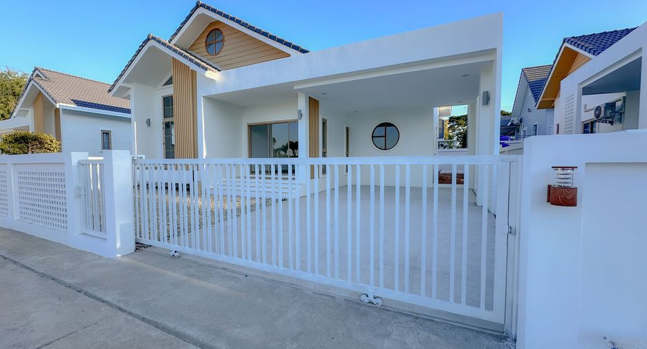 For sale 2 bedrooms house in Mueang Phayao, Phayao
