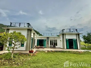 For rent 3 bedrooms house in Pran Buri, Prachuap Khiri Khan