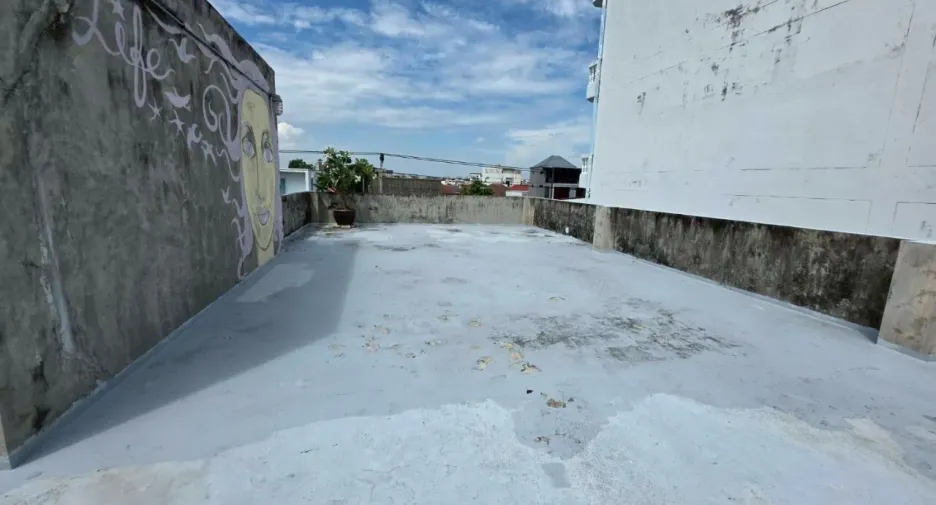 For sale and for rent 3 bedrooms house in Phra Khanong, Bangkok
