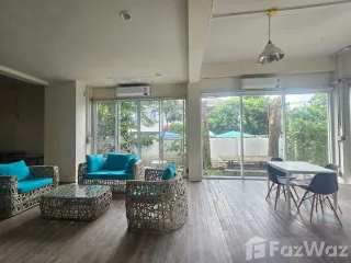 For sale そして for rent 3 ベッドルーム house in Phra Khanong, Bangkok