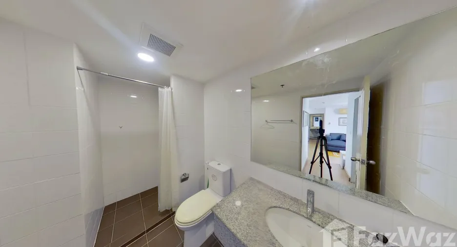 For sale and for rent 2 bedrooms condo in Khlong San, Bangkok