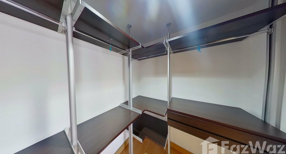 For sale and for rent 2 bedrooms condo in Khlong San, Bangkok