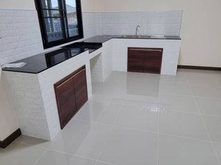 Продажа 3 спальни дом в Дои Сакет, Чианг Маи