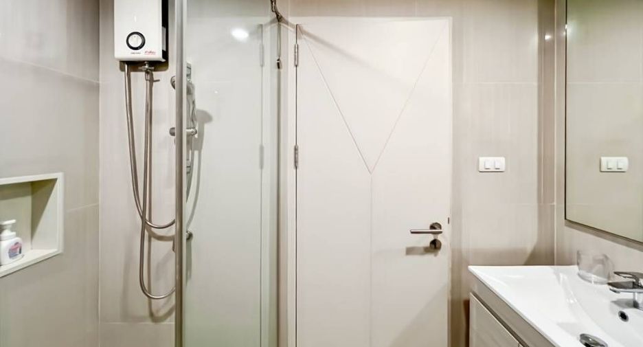 For sale 2 bedrooms condo in Cha Am, Phetchaburi