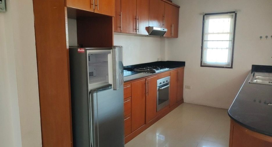 For rent 3 bedrooms villa in Hua Hin, Prachuap Khiri Khan